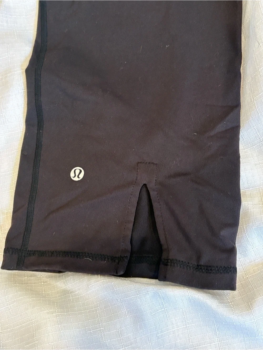 lululemon athletica Black gather & Crow crop ll Women's Leggings